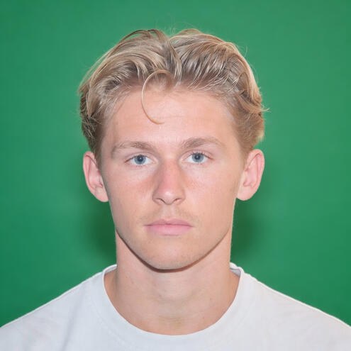 Matias er Campaign Manager. Han har erfaring med fundraising både i Danmark og internationalt og arbejder med at planlægge og drive kampagner i felten.